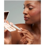 “ReDimension Daily Glow Sheer Highlighter Palette” švytėjimo suteikianti paletė. Veidui