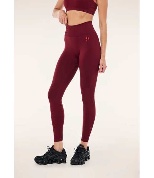 Restore seamless legging in cabernet & strawberry. Leggings