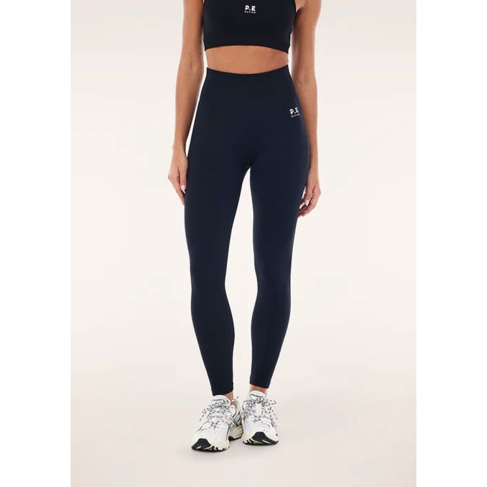 P.E Nation "Restore Seamless Legging" juodos spalvos besiulės tamprės. Tamprės