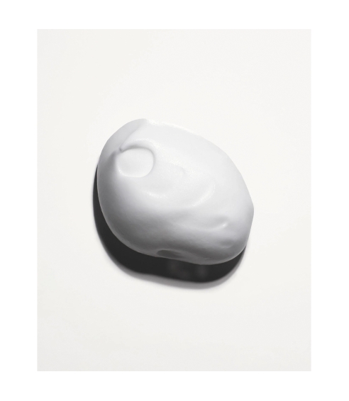 “Rootlift Mousse” purškiamos apimties suteikiančios plaukų putos. Plaukų formavimo priemonės