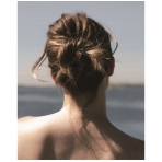 “Saltwater Spray” apimties ir fiksacijos suteikiantis purškiklis. Plaukų formavimo priemonės