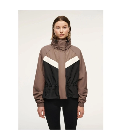 SHELTER JACKET FOSSIL. Jackets