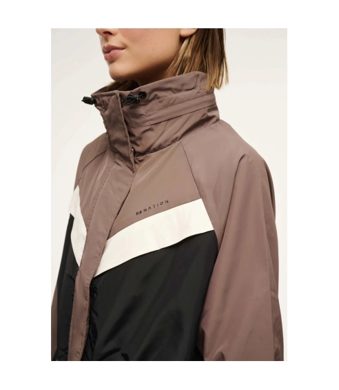 SHELTER JACKET FOSSIL. Jackets