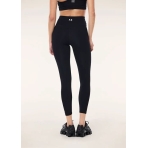 "Signature 7/8 Legging" juodos spalvos tamprės. Tamprės