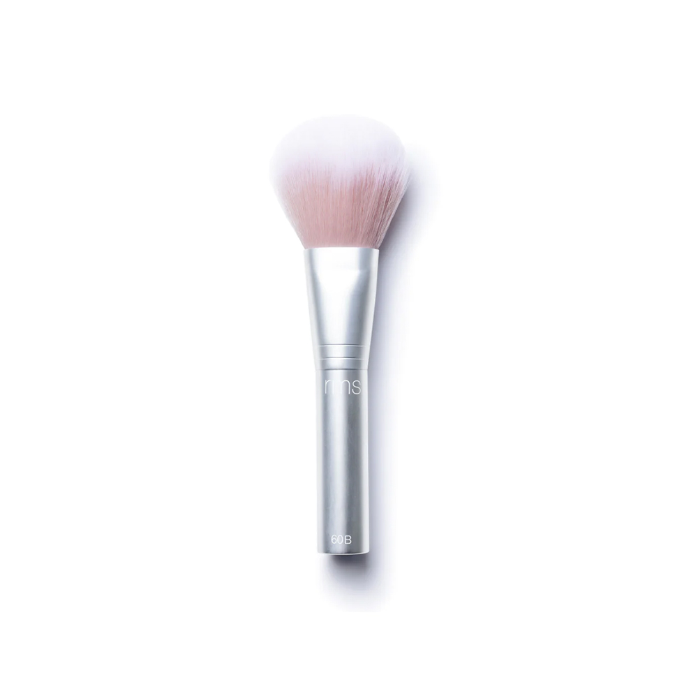 Skin2Skin Powder Blush Brush. Make up brushes and accessories