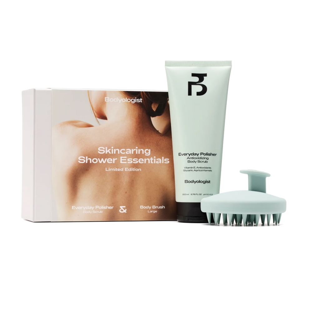 Skincaring Shower Essentials Giftbox. Body scrubs