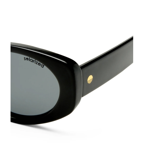 Sleek Oval Cat - Black Polarised. Sports and fashion
