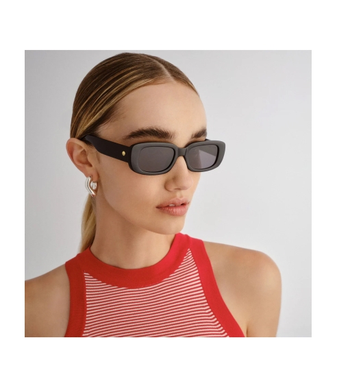 Slim Y2K - Black Smoke Mono Polarised. Sports and fashion