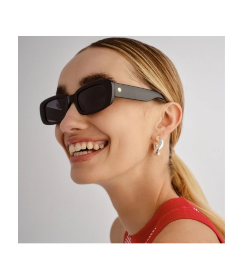 Slim Y2K - Black Smoke Mono Polarised. Sports and fashion