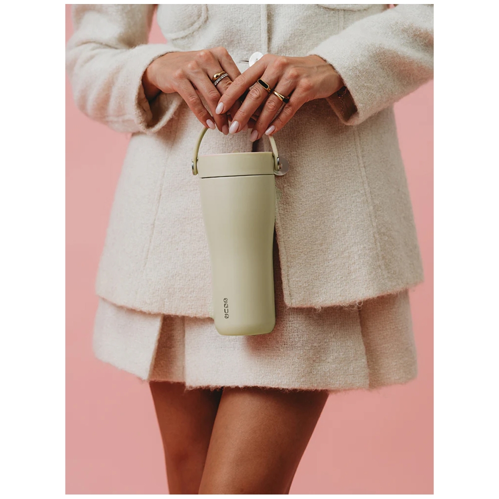 EQUA Thermo cup Matcha. Water bottles and cups