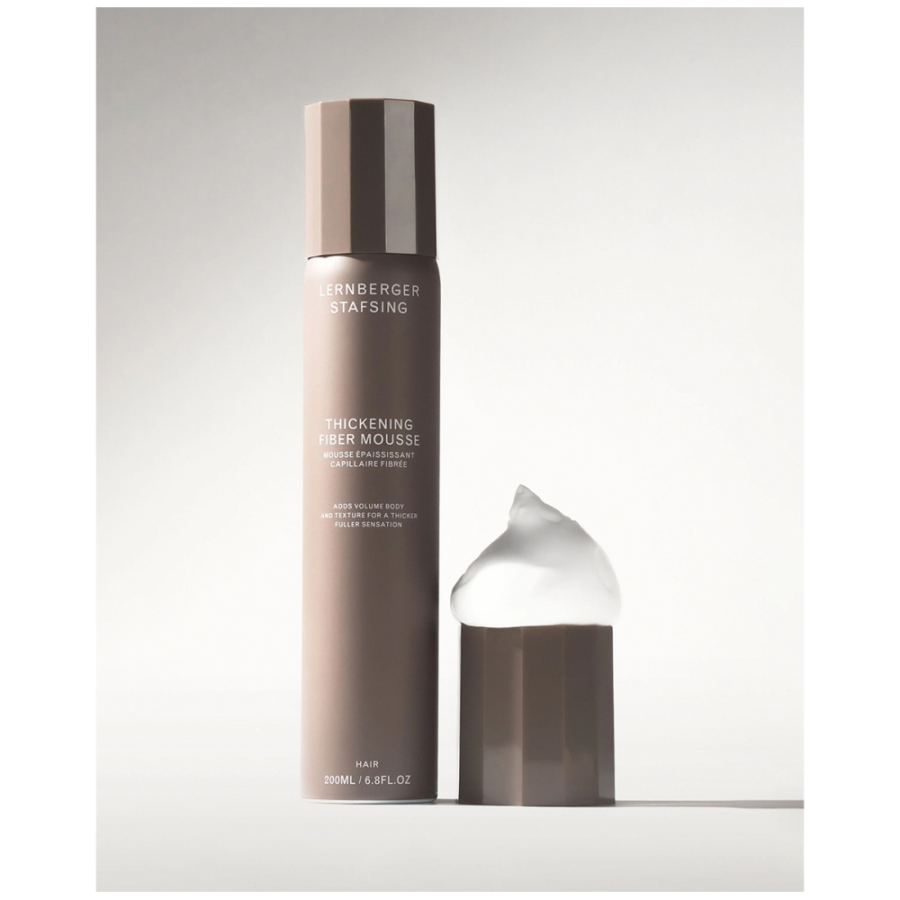 Lernberger Stafsing “Thickening Fiber Mousse” tekstūros suteikiančios putos. Plaukų formavimo priemonės