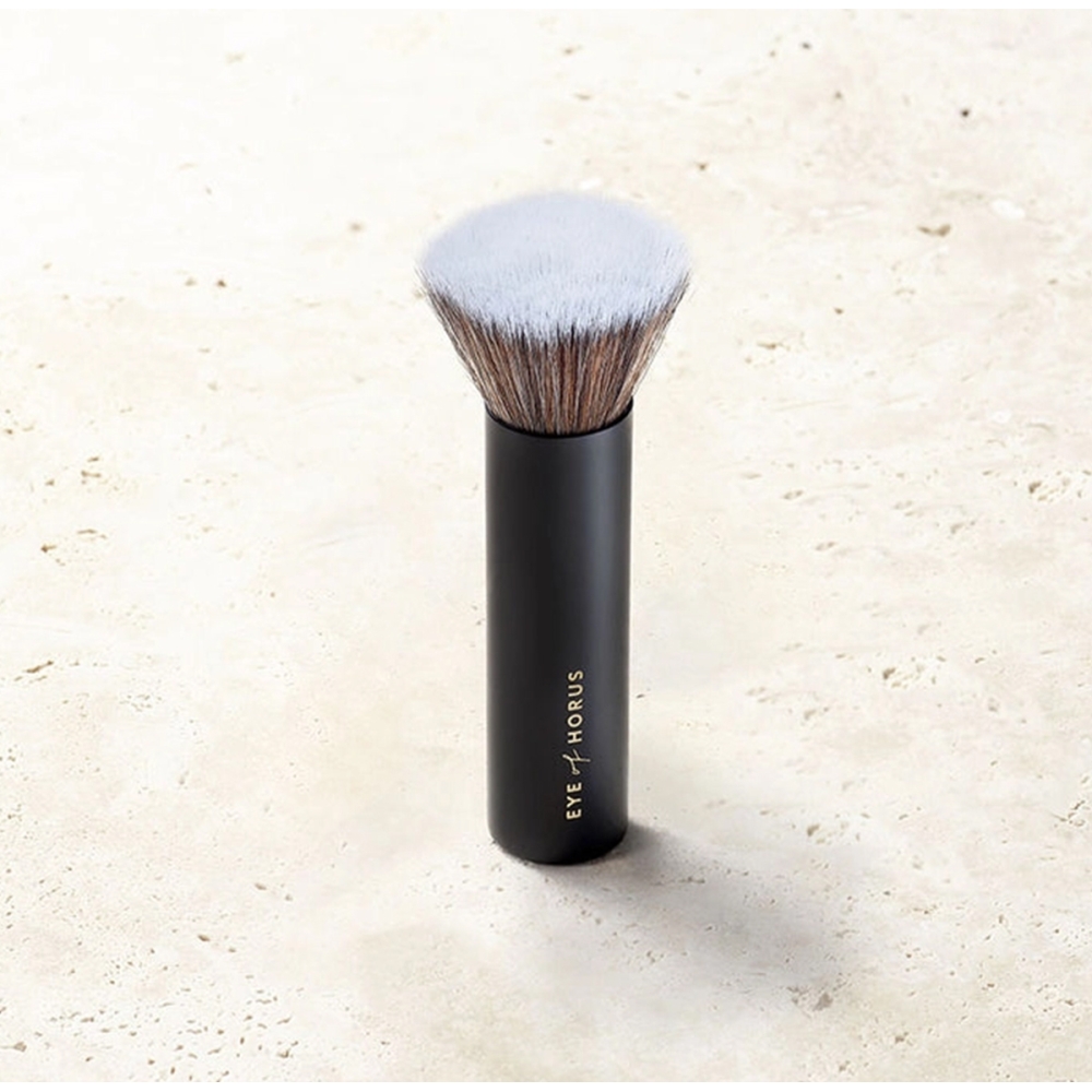 Vegan Buffing Brush. Make up brushes and accessories