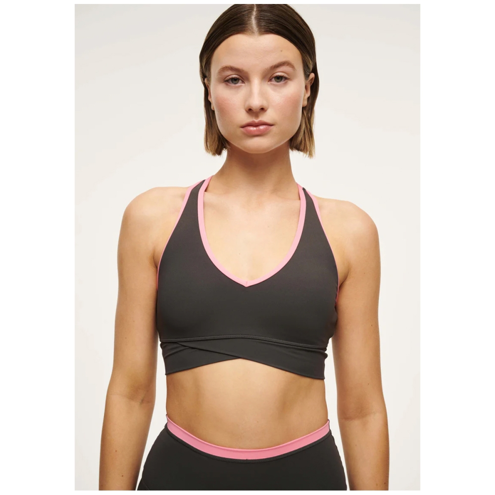 P.E Nation VITA BRA ASPHALT PINK. Sports Bras