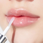 "Reedle Shot Lip Plumper Beginner" lūpų putlintojas. Korėjietiška lūpų priežiūra
