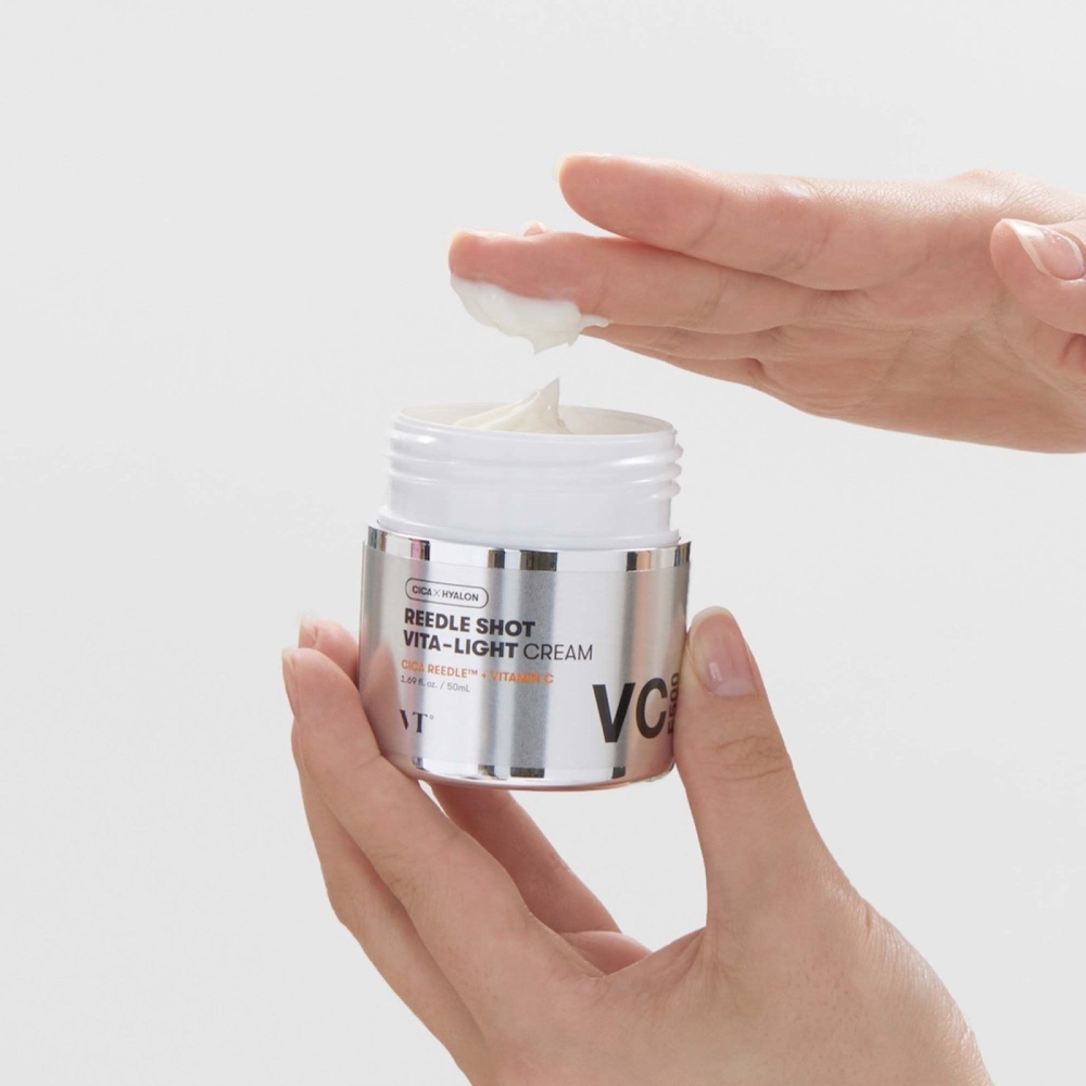 VT Cosmetics "Reedle Shot Vita Light Cream" veido kremas. Korėjietiški veido kremai