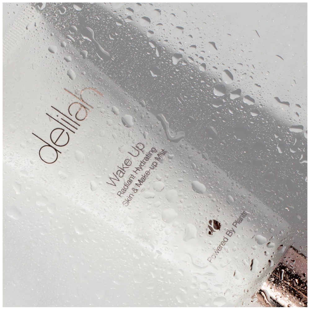 Delilah Wake Up Radiant Hydrating Skin & Make-up Mist. Toners and mists