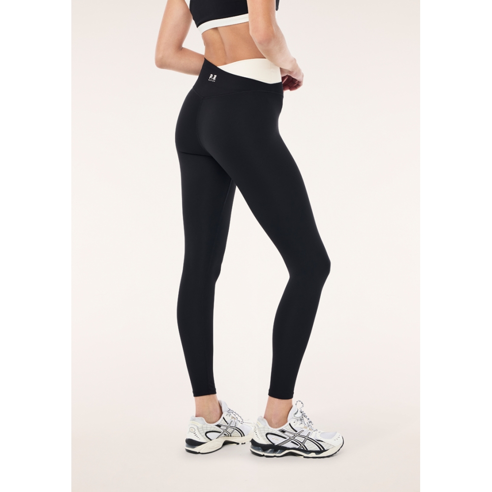 P.E Nation "Wander Full Length Legging" juodos spalvos tamprės. Tamprės