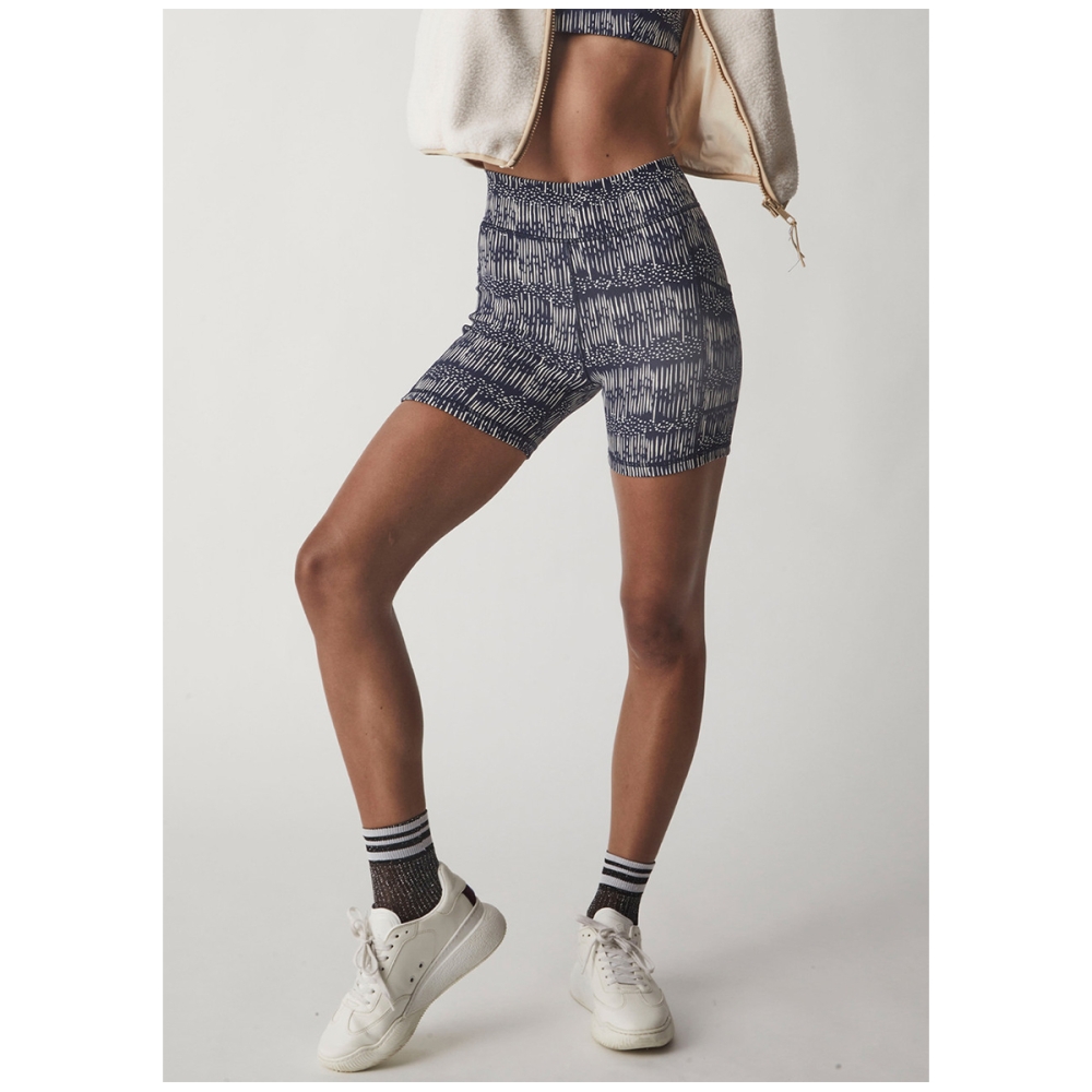 YUKIMI 5IN POCKET SPIN SHORT. Shorts