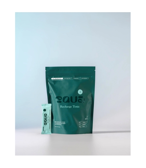 Lime and mint flavoured electrolyte drink. Electrolyte drinks