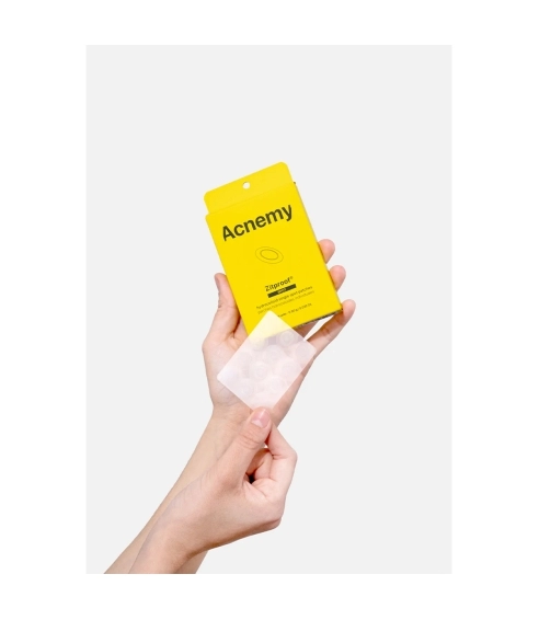 ZITPROOF® SPOT Individual hydrocolloid patches. Face care